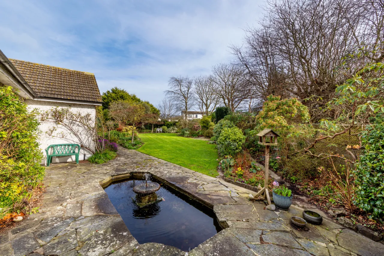 Photo of 37 Offington Park, Sutton, Dublin 13, D13 X2T6