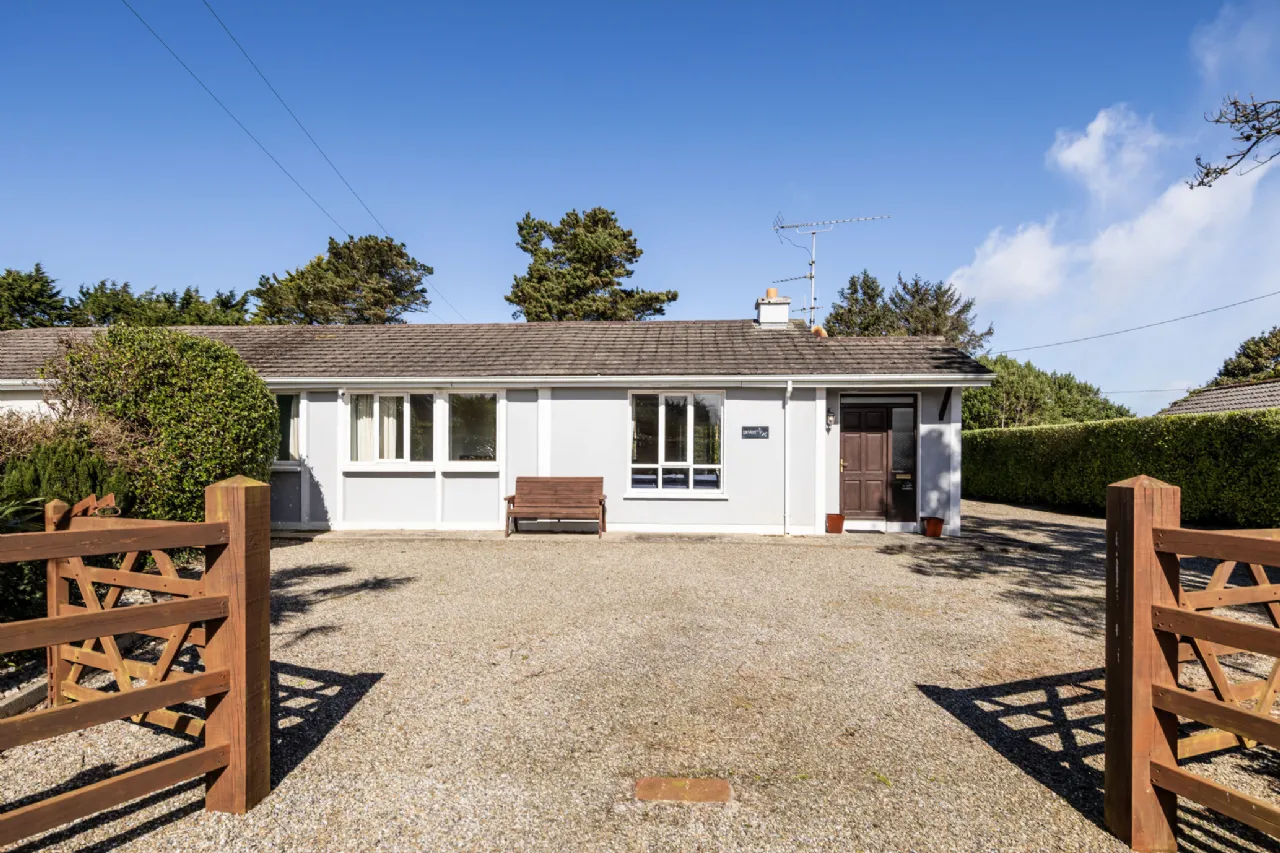 Photo of The Divot, Whitegables, Burrow, Rosslare, Co Wexford, Y35PY73