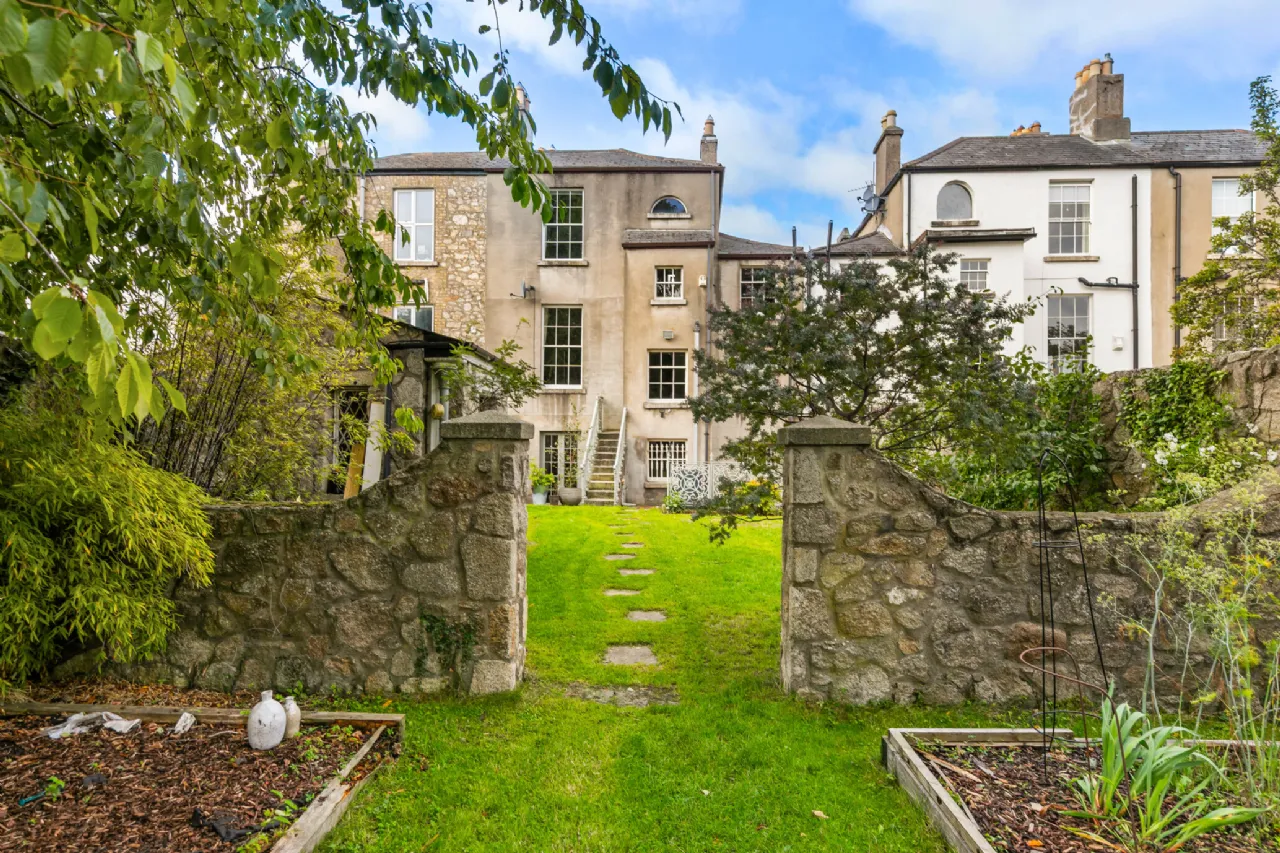 Photo of 15 Belgrave Square East, Rathmines, Dublin 6, D06K090