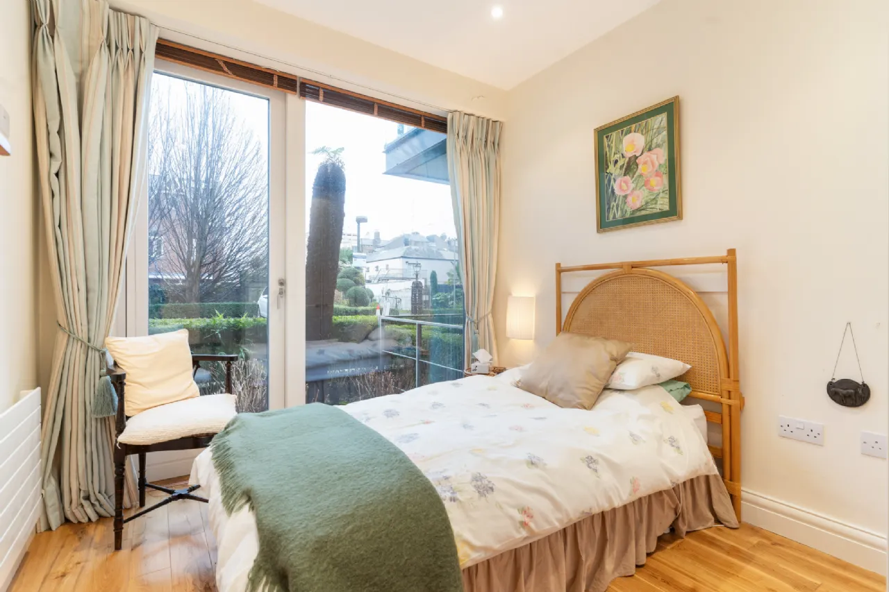 Photo of 74 Bloomfield Park, Bloomfield Avenue, Donnybrook, Dublin 4, D04 K6F4