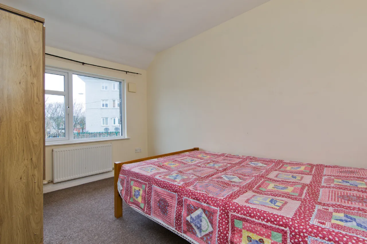 Photo of 11 Ennis Grove, Londonbridge Road, Sandymount, Dublin 4, D04 VH39