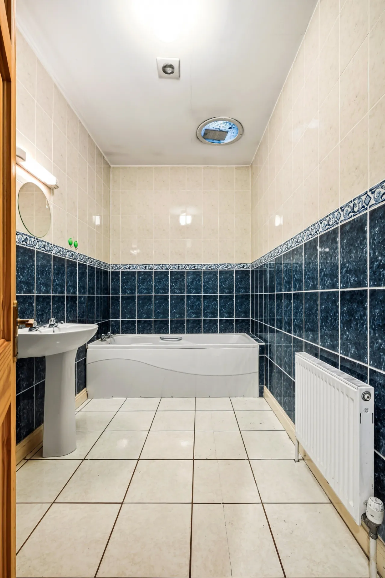 Photo of 9 The Courtyard, Bohreen Hill, Enniscorthy, Co Wexford, Y21 K4W8