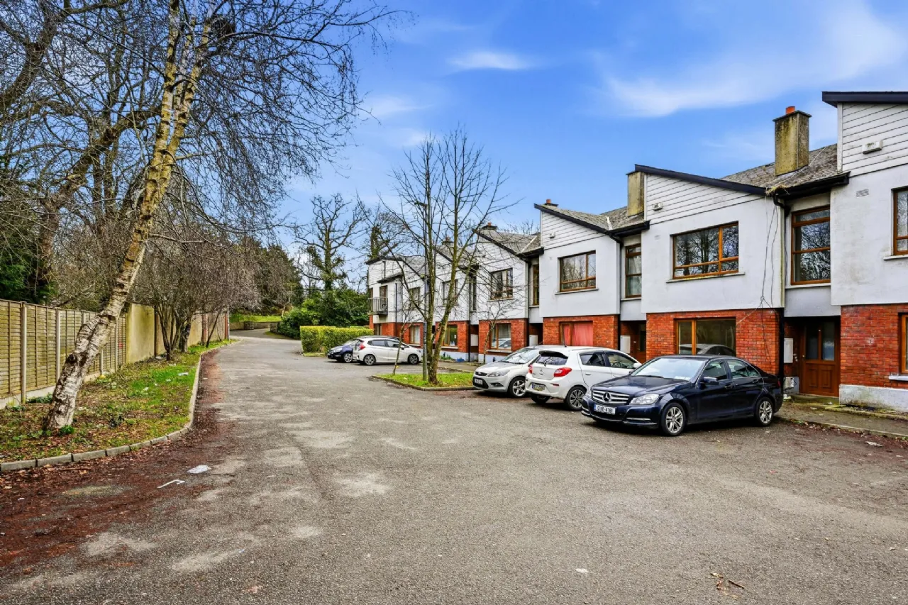 Photo of 9 The Courtyard, Bohreen Hill, Enniscorthy, Co Wexford, Y21 K4W8