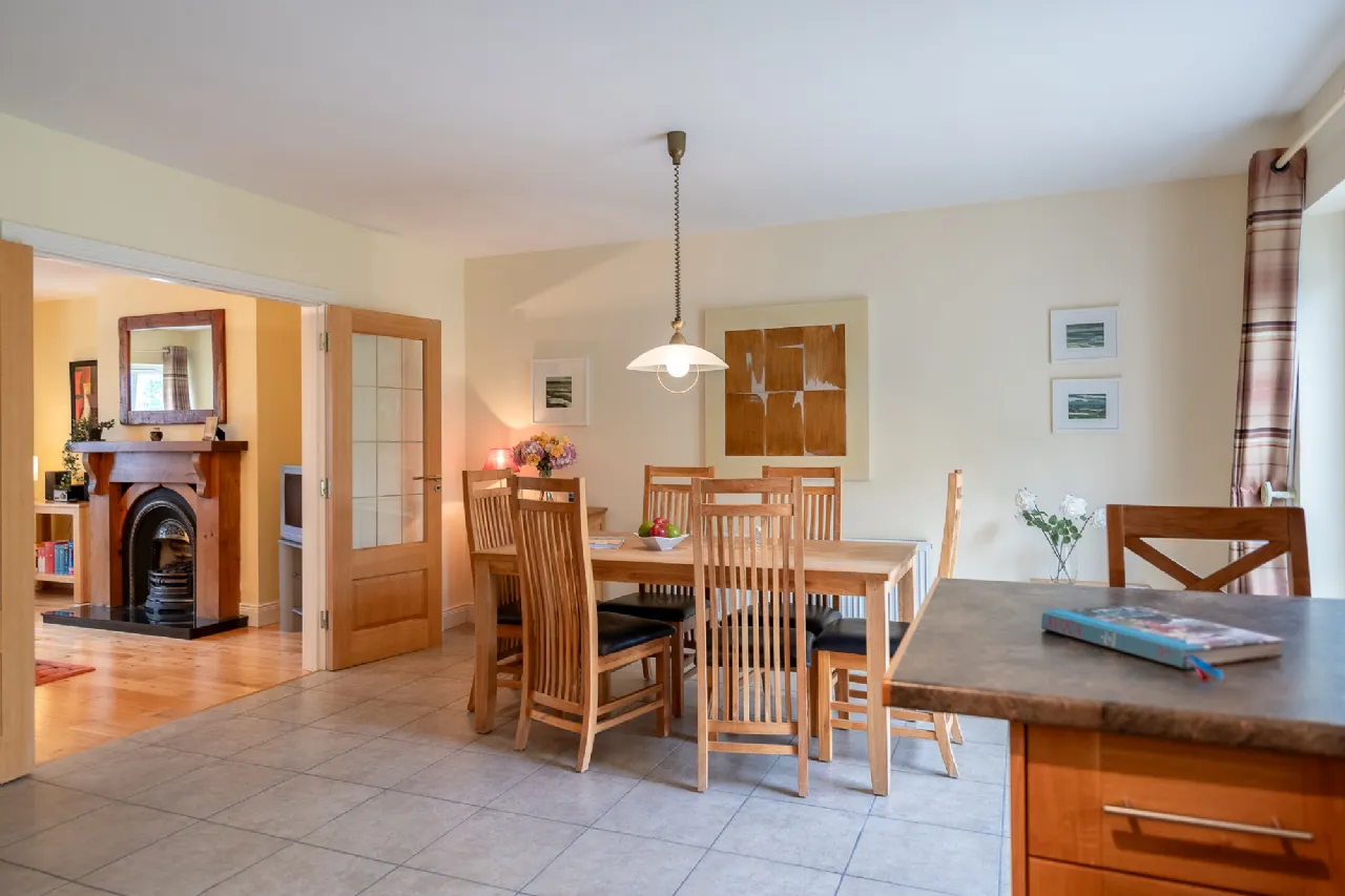 Photo of 15 Párc Roughty, Glanerought, Dromneavane, Kenmare, County Kerry, V93D250