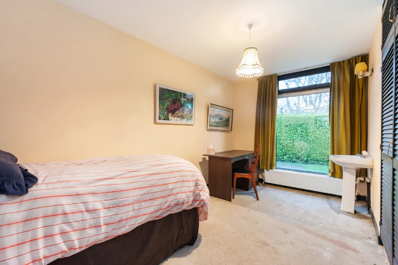 Photo of 20 Kilteragh Pines, Foxrock, Dublin 18, D18 T6P6