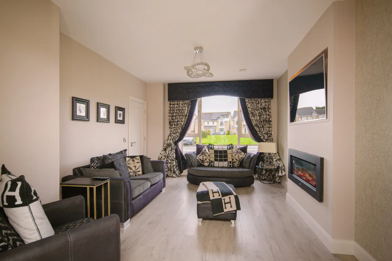Photo of 3 Seaview Square, Cnoc na Mara, Blackrock, Co. Louth, A91 H63K