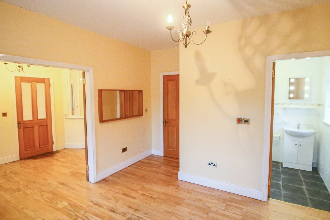 Photo of Clenahoo House, Leitrim Road, Carrick-On-Shannon,, Co. Leitrim, N41 FN24