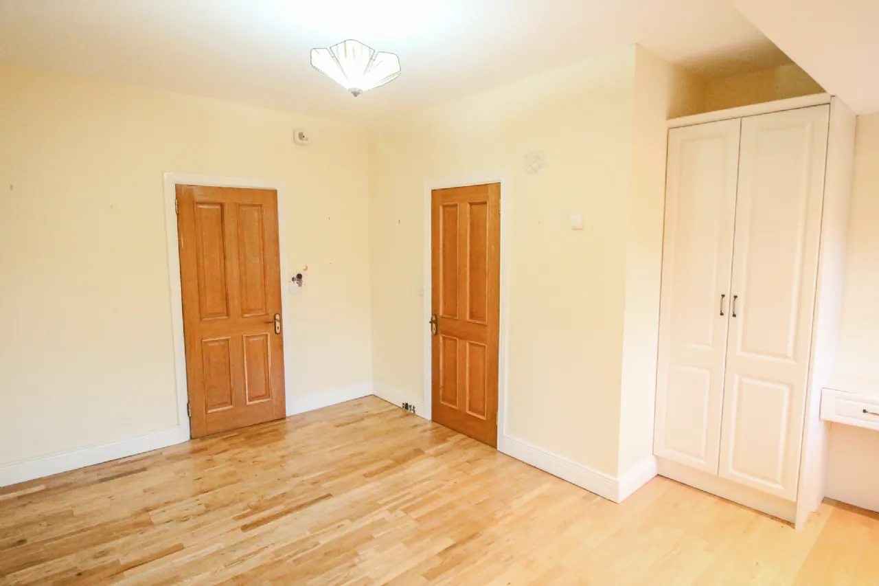 Photo of Clenahoo House, Leitrim Road, Carrick-On-Shannon,, Co. Leitrim, N41 FN24