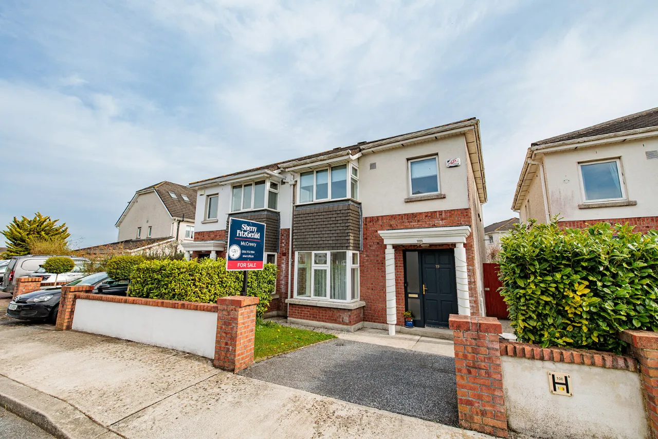 Photo of 19 Hollybank Way, Clongowen, Kilkenny, R95 C6P3