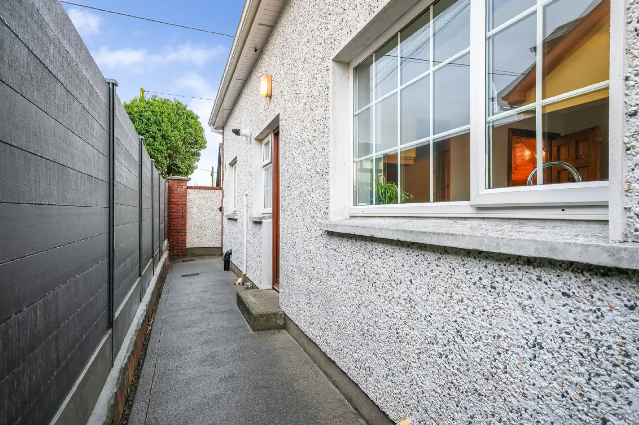 Photo of 2 Rahardrum, Dublin Road, Virginia, Co Cavan, A82 X439