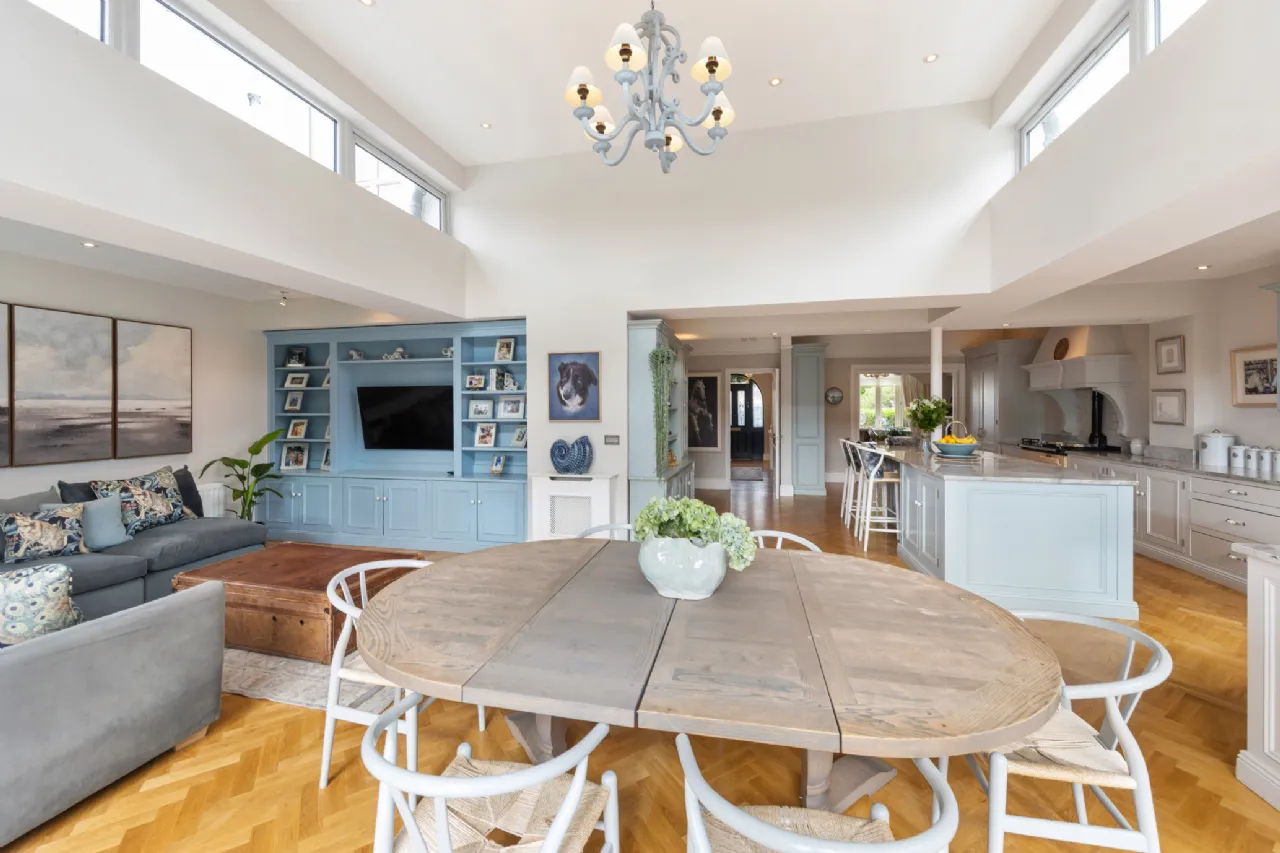Photo of 19 Marine Drive, Sandymount, Dublin 4, D04 X781