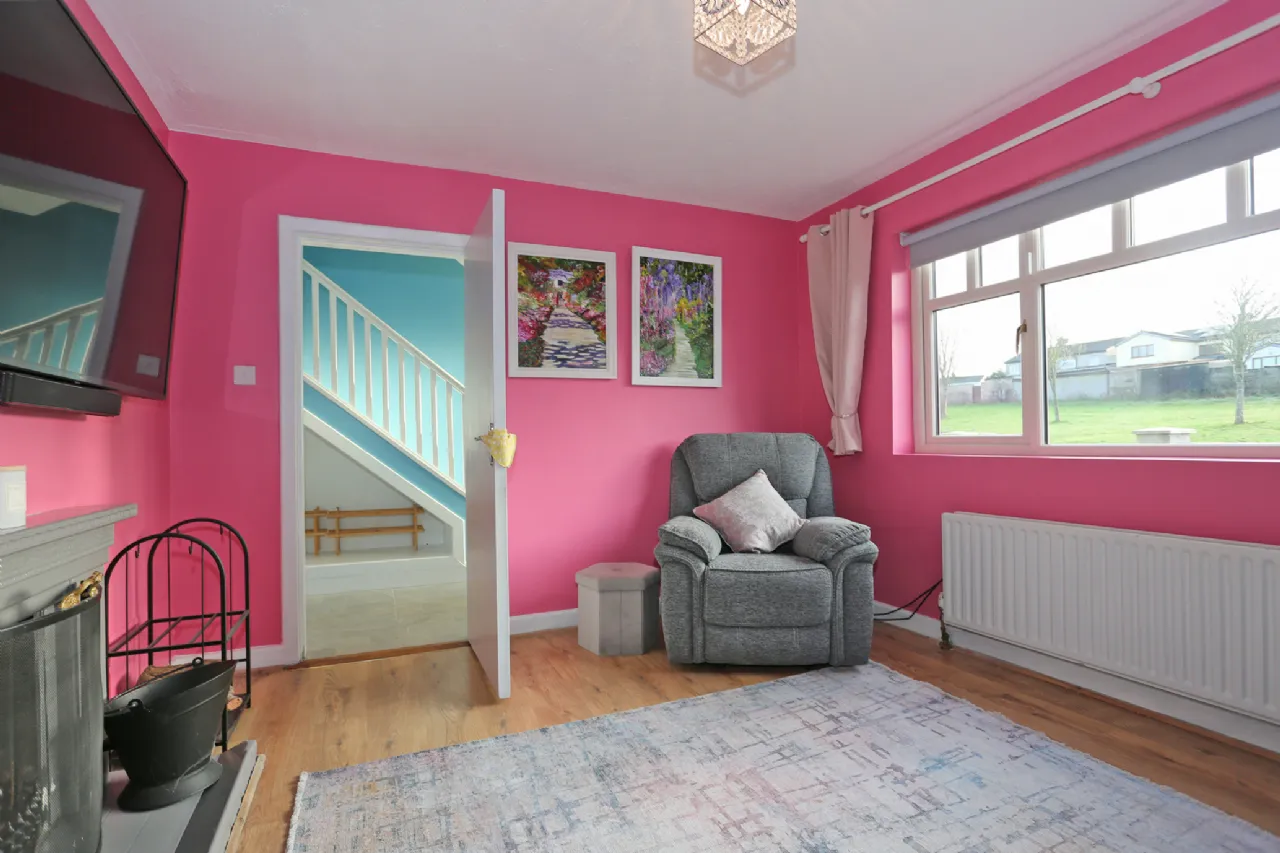 Photo of 21 Lyradane Avenue, Woodview, Limerick, V94 C7WX