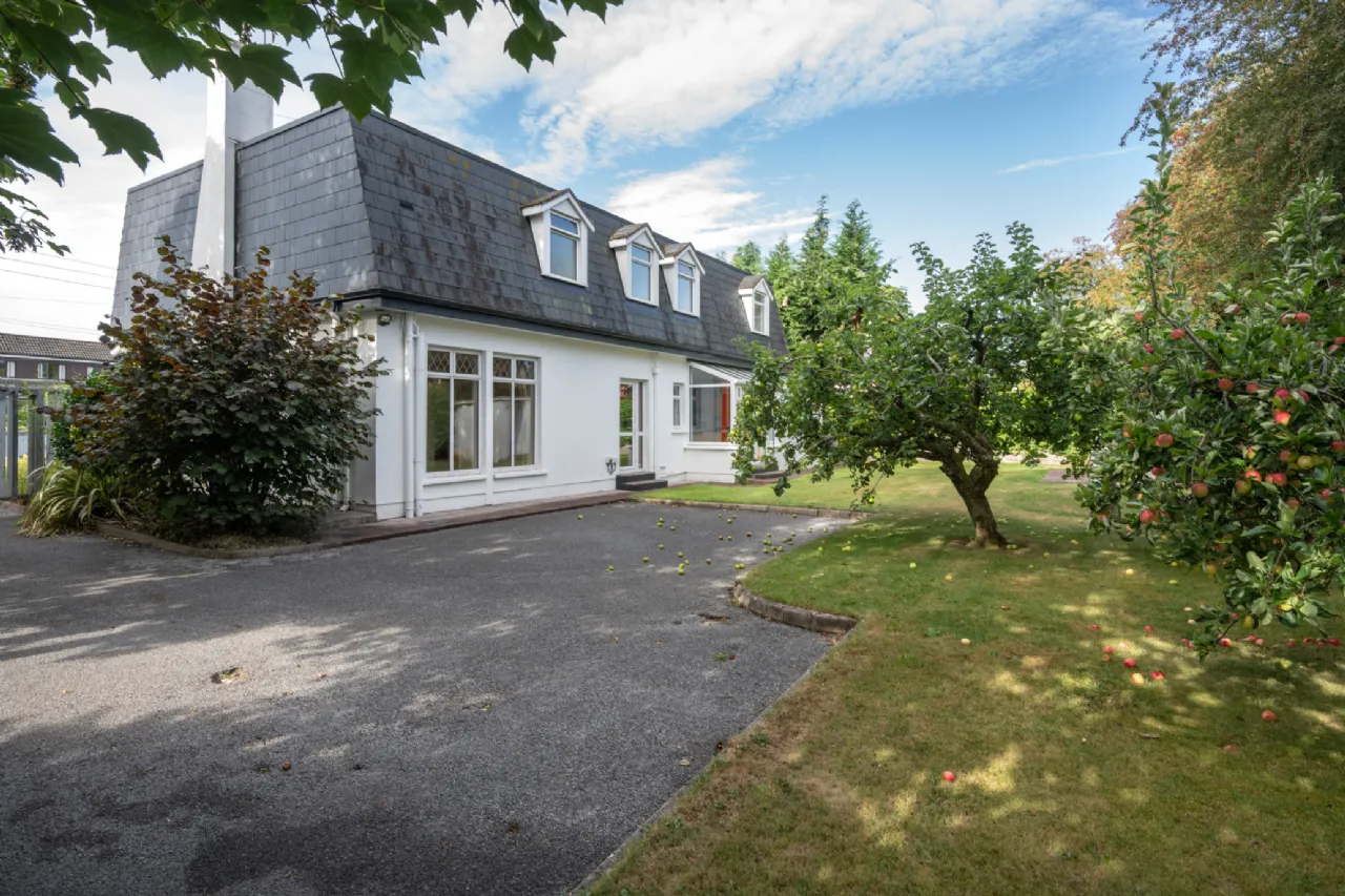 Photo of Cnoc an Aighre, Model Farm Road, Carrigrohane, Co Cork, T12 D2PX