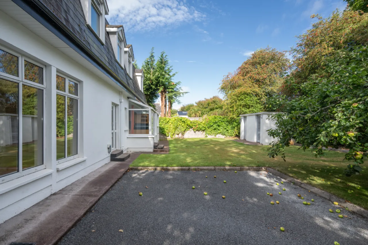 Photo of Cnoc an Aighre, Model Farm Road, Carrigrohane, Co Cork, T12 D2PX