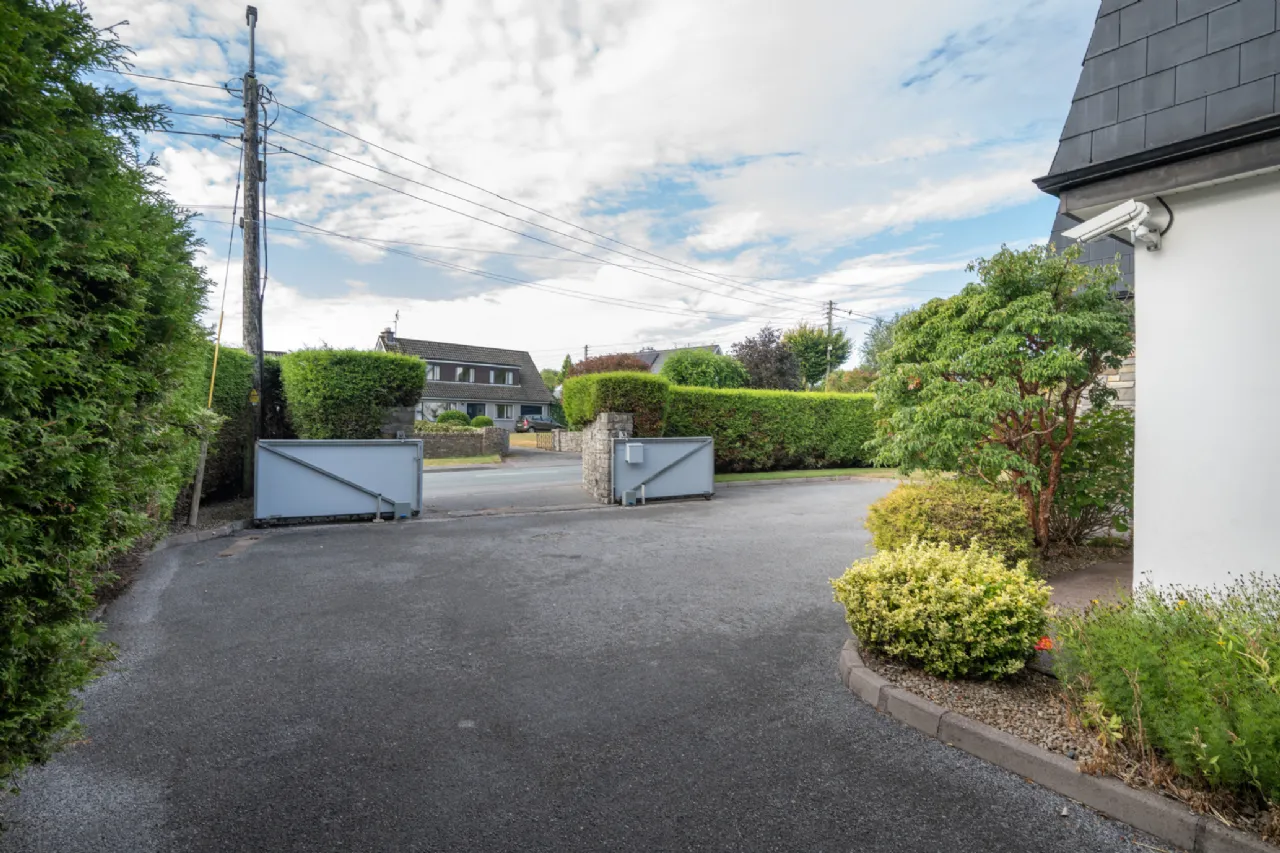 Photo of Cnoc an Aighre, Model Farm Road, Carrigrohane, Co Cork, T12 D2PX