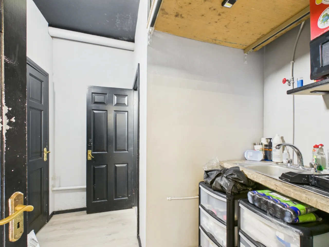 Photo of Barber Retail Unit, (Tenant Unaffected), Turnpike Road, Ennis, Co. Clare., V95 KW01