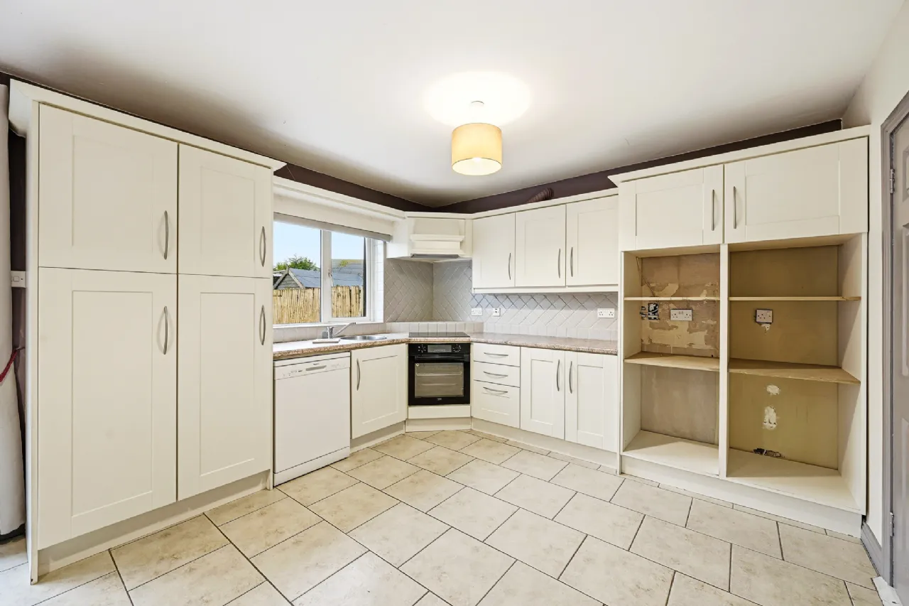 Photo of 10 Ballycanew Court, Ballycanew, Co. Wexford, Y25TW80