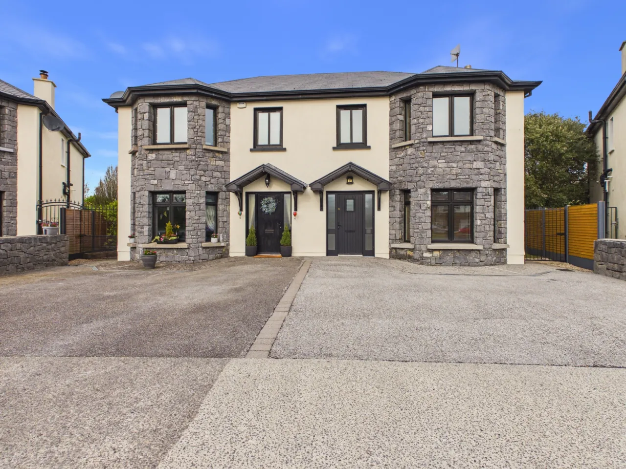 Photo of 27 Tí na Rí, Loughrea, Co. Galway, H62 PP93
