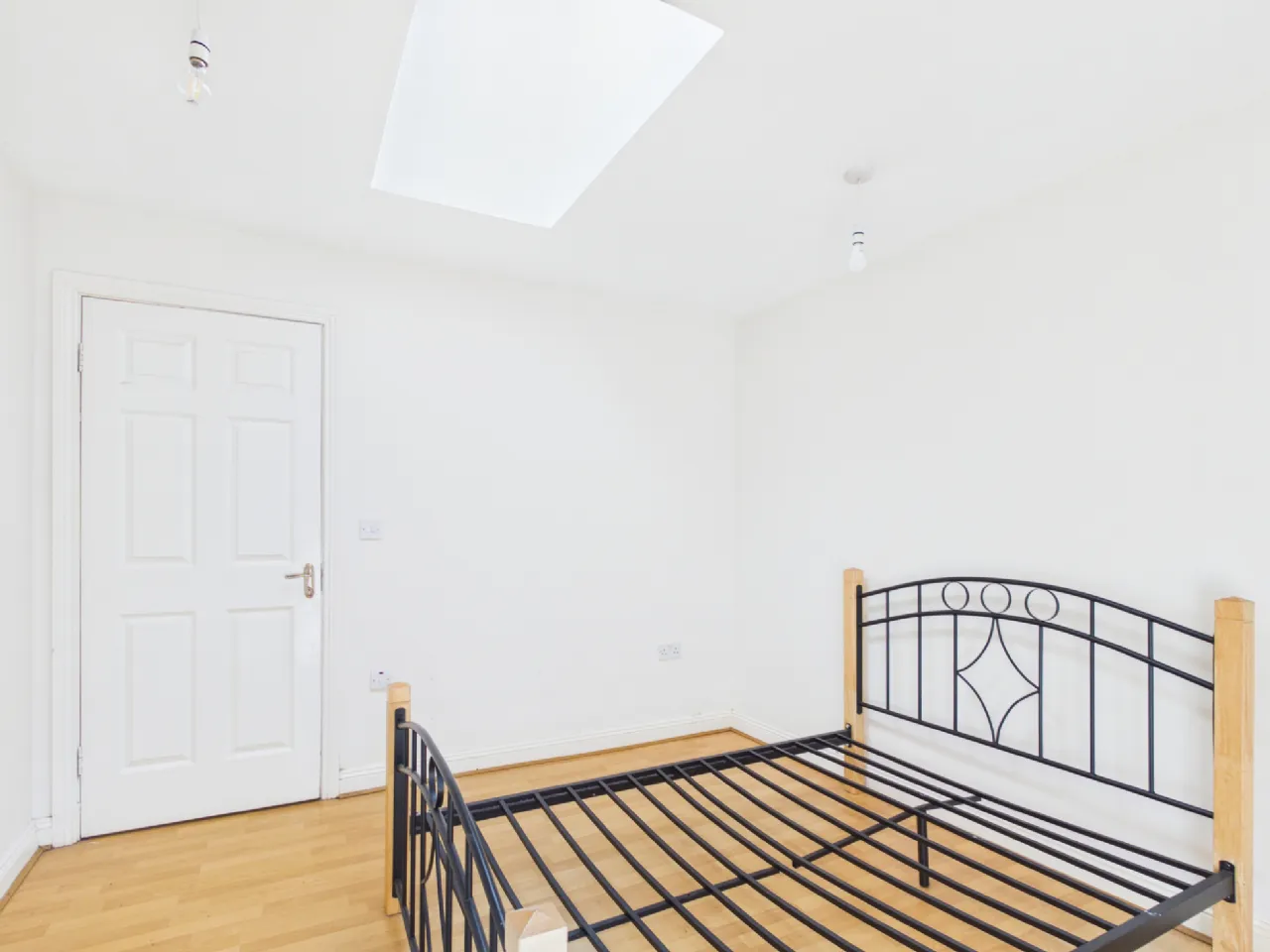 Photo of 9 The Orchard, Friar Street, Thurles, Co. Tipperary, E41 Y229