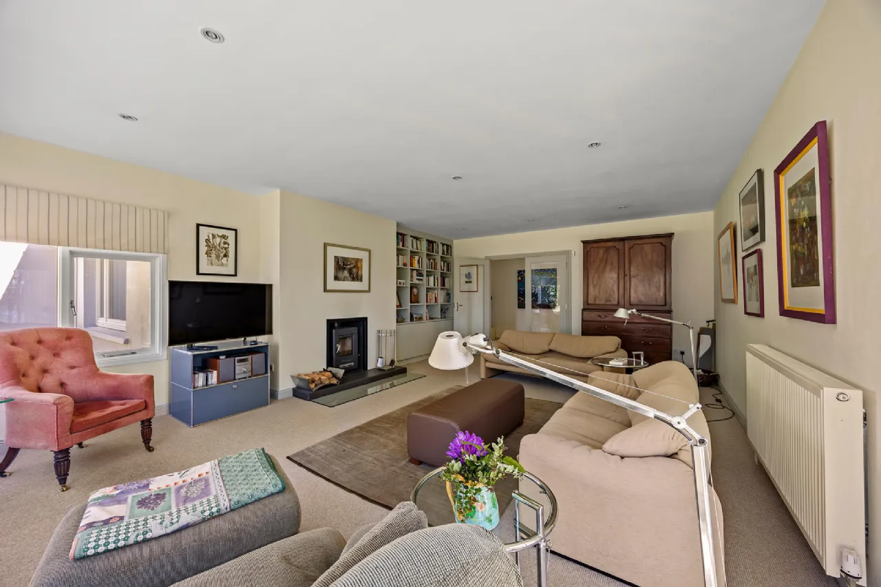 Photo of Vale Cove, Ardnaturrish Beg, Glengarriff, Co. Cork, P75 Y500