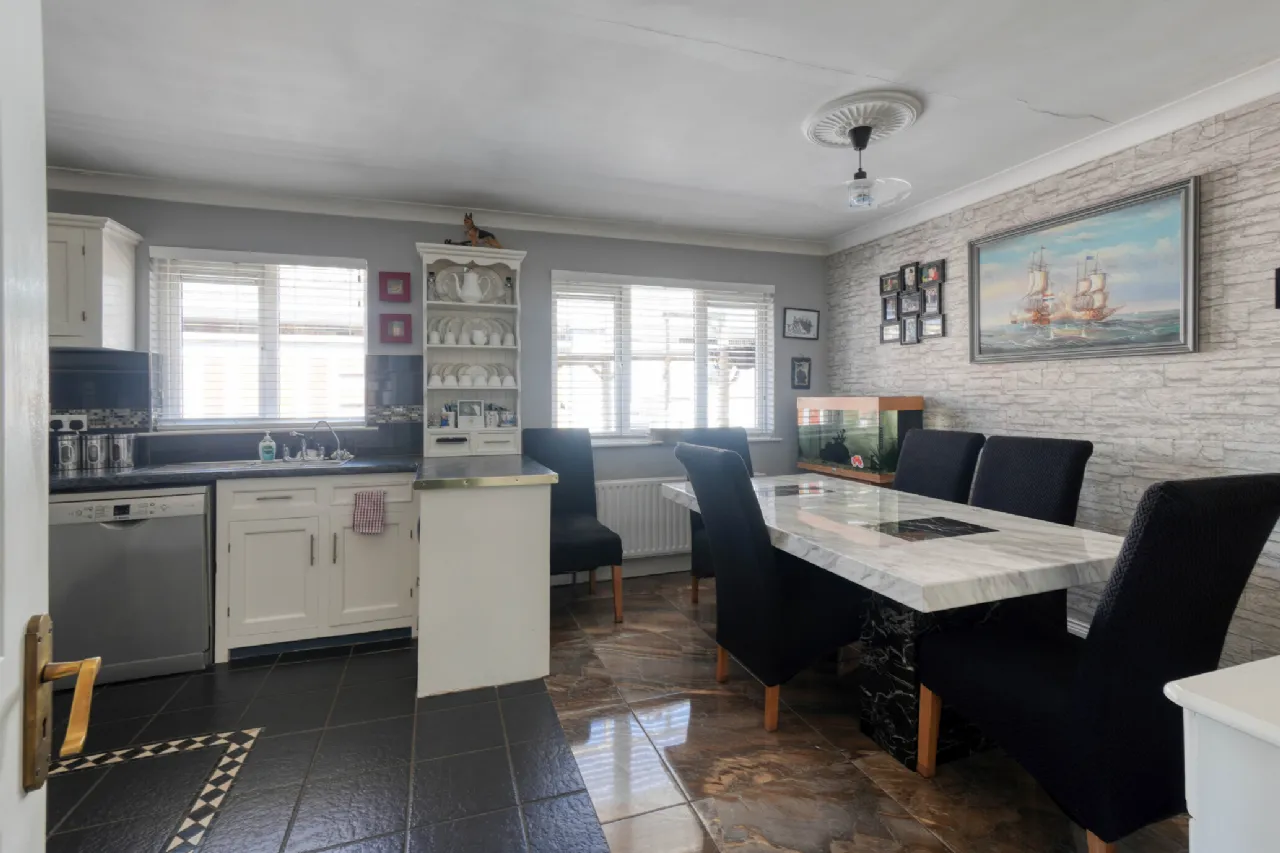 Photo of 28 Esker Gate,, Mountmellick ,, Co.Laois, R32 AH59