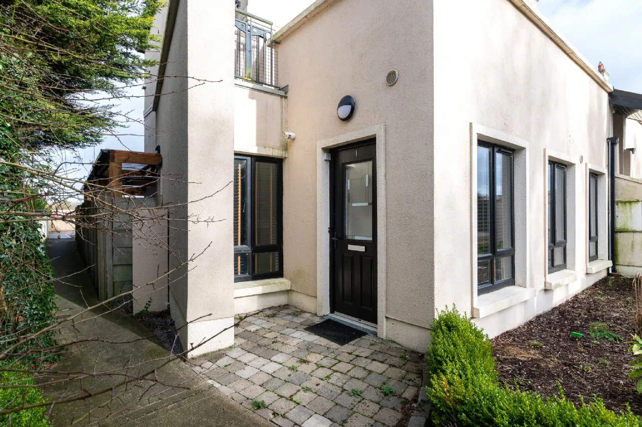 Photo of 1 Glenatore, Athlone, Co. Westmeath, N37 TD91