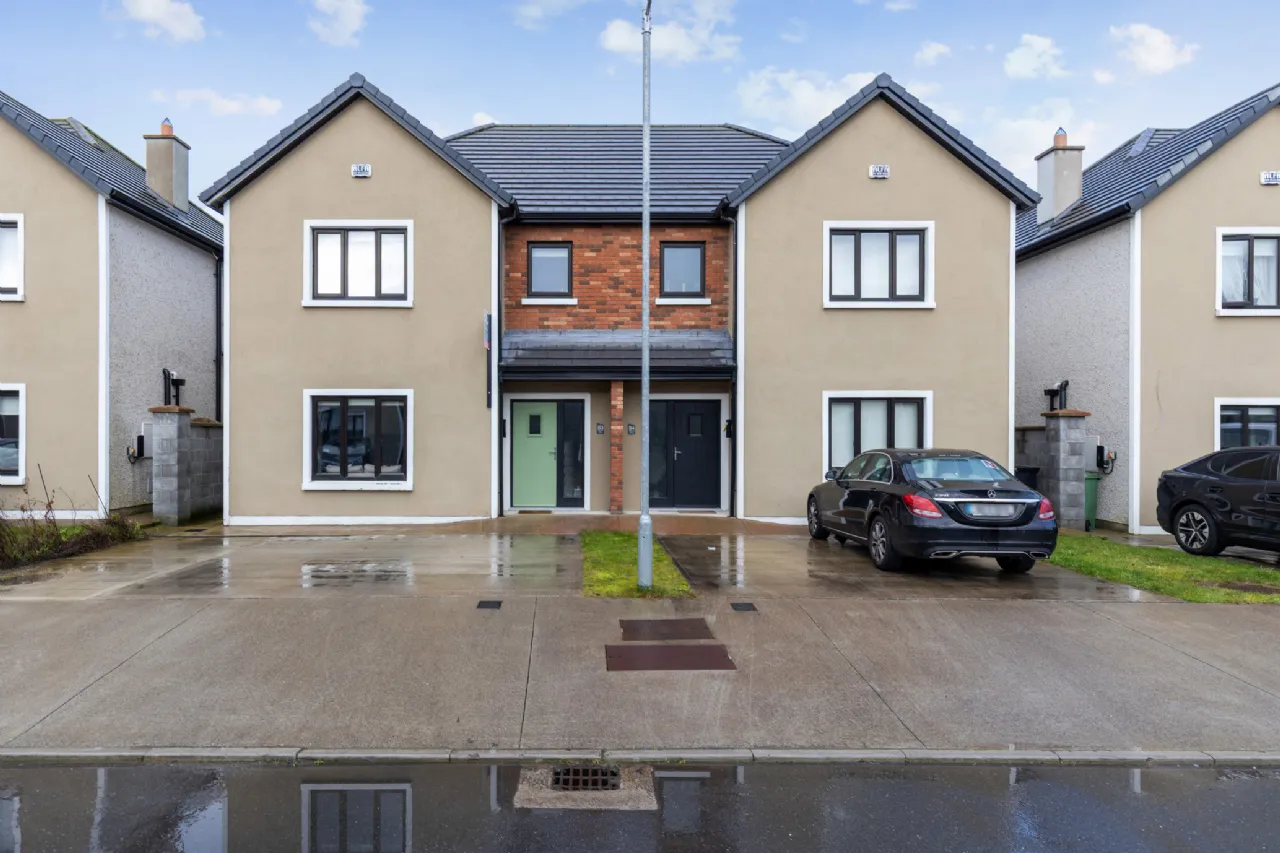 Photo of 83 Cedar Walk, Castle Oaks, Dublin Road, Carlow, R93 F8XR