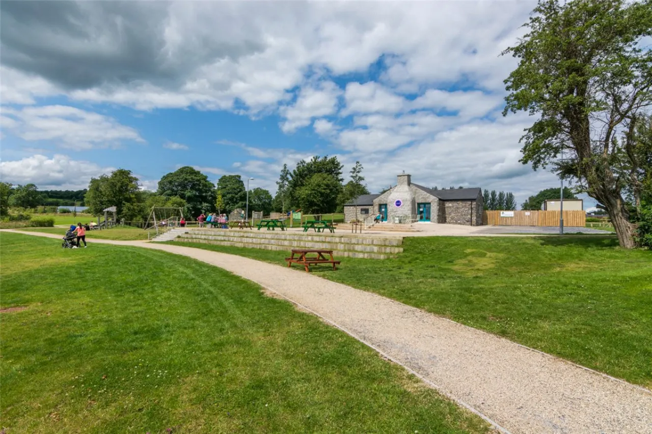 Photo of 28 Sliabh Rua, Moate, Co. Westmeath, N37R529