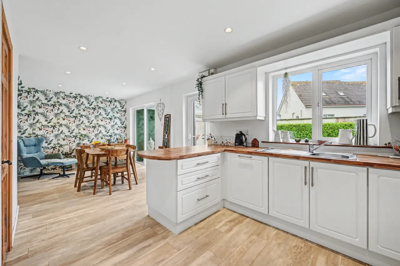 Photo of 21 Beechbrook Park, Kilmuckridge, County Wexford, Y25KC98