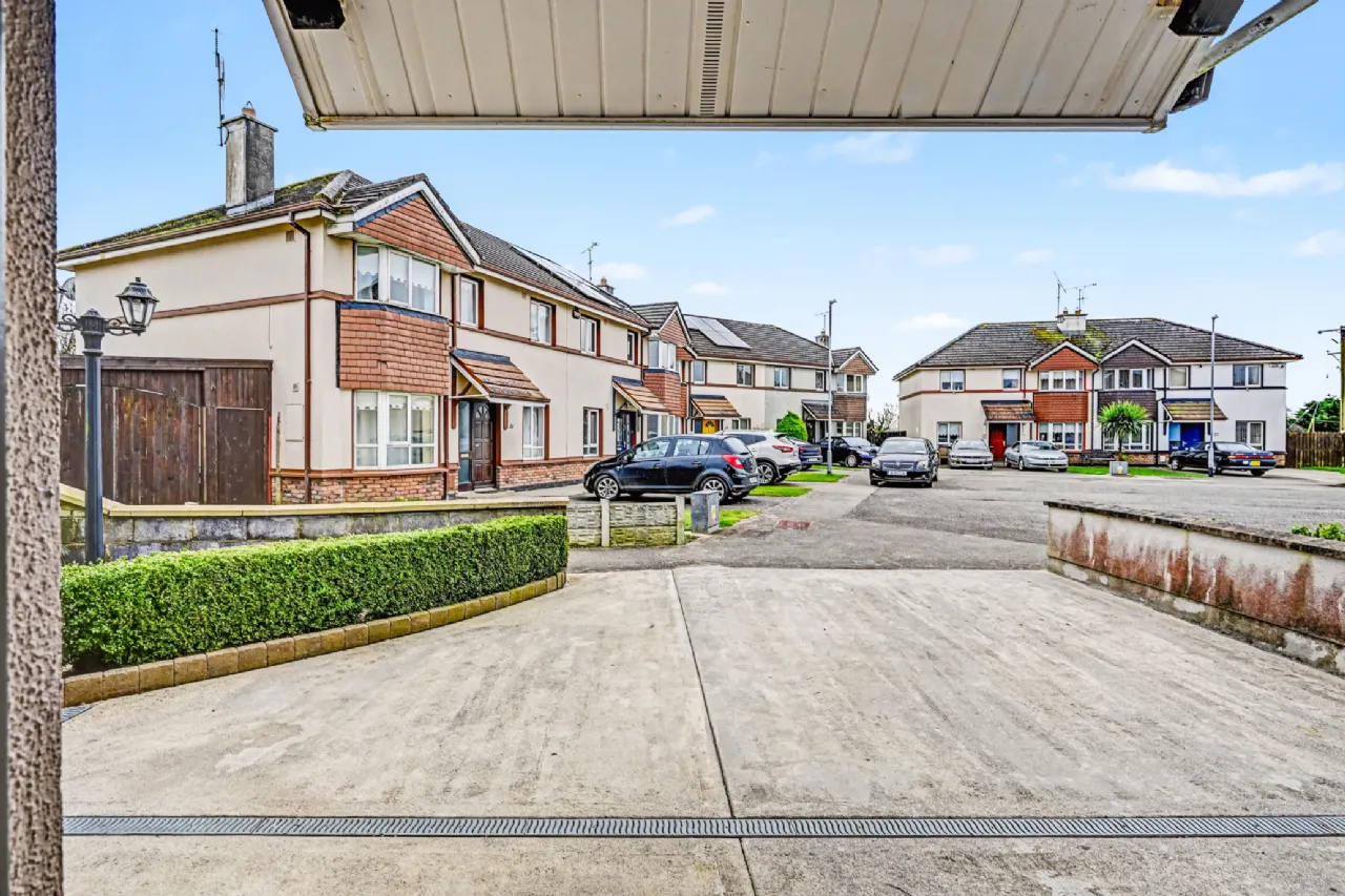 Photo of 21 Beechbrook Park, Kilmuckridge, County Wexford, Y25KC98