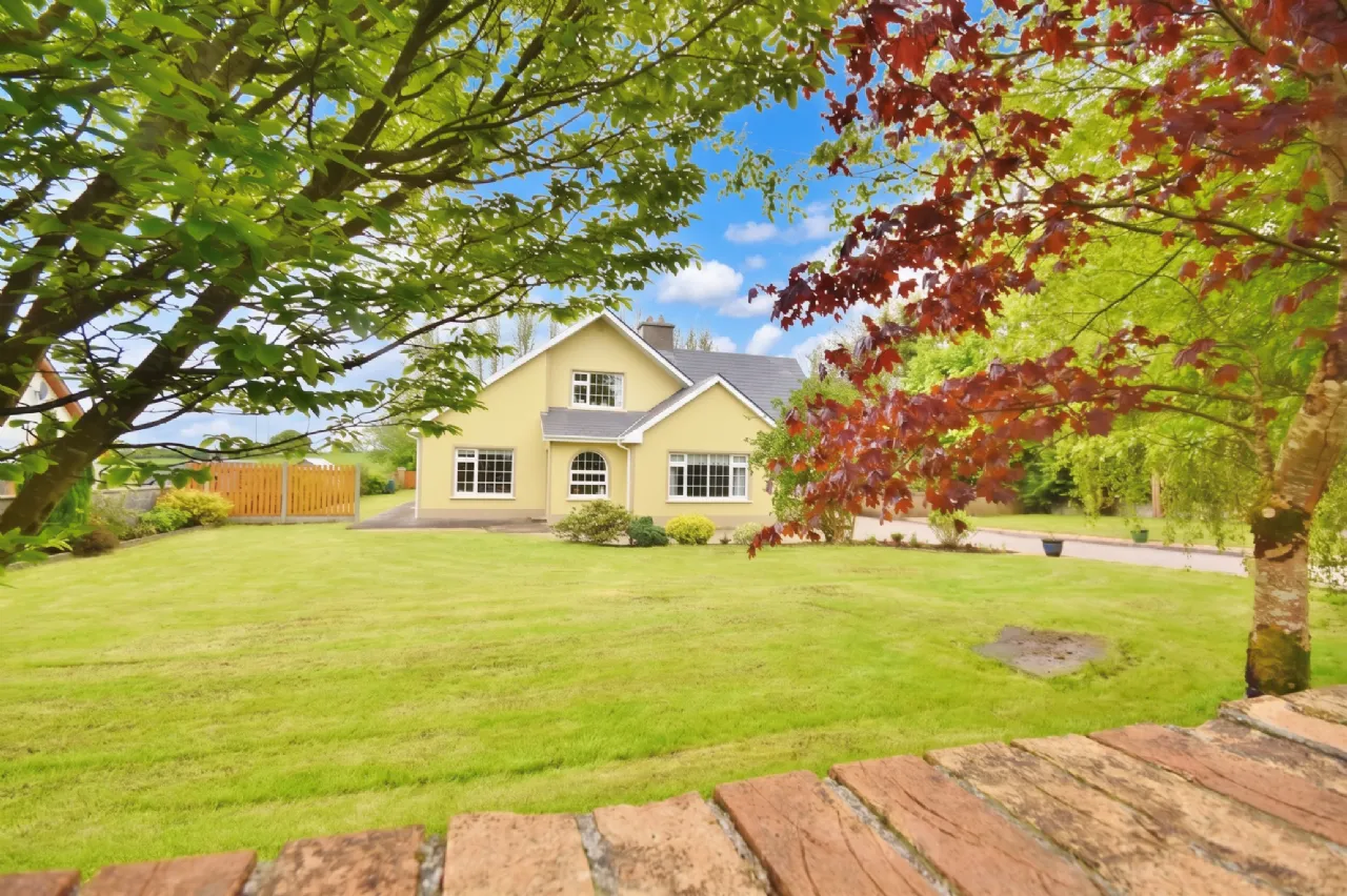 Photo of Shanaway East, Tarbert, Co Kerry, V31AV82