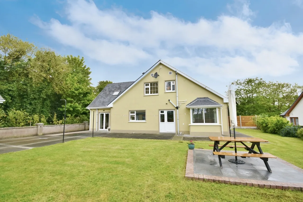 Photo of Shanaway East, Tarbert, Co Kerry, V31AV82