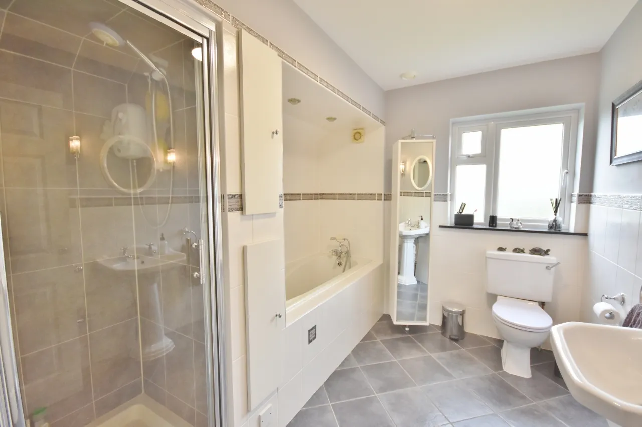 Photo of Shanaway East, Tarbert, Co Kerry, V31AV82