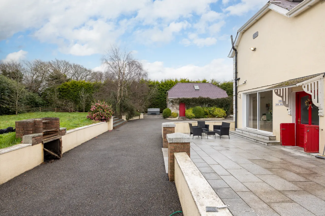 Photo of The Oak Tree, Newtown, Ferns, Co. Wexford, Y21W2V0