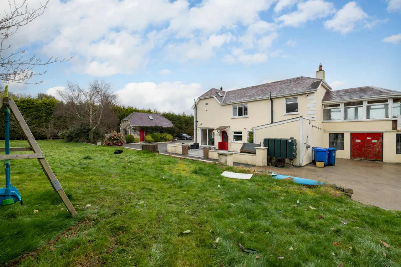 Photo of The Oak Tree, Newtown, Ferns, Co. Wexford, Y21W2V0