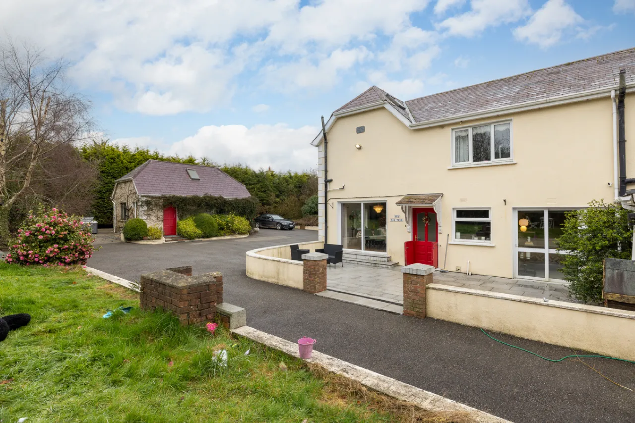 Photo of The Oak Tree, Newtown, Ferns, Co. Wexford, Y21W2V0