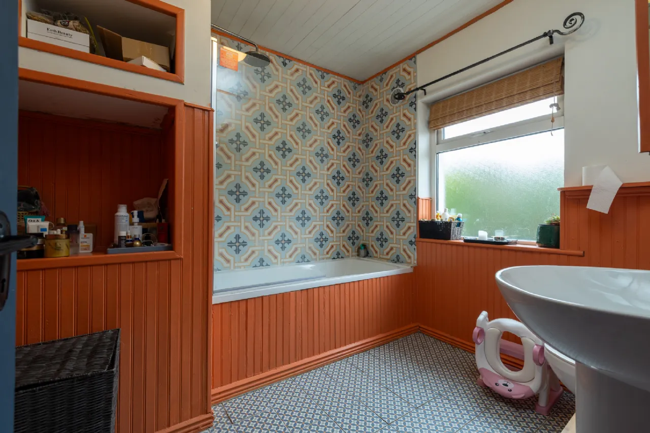 Photo of The Oak Tree, Newtown, Ferns, Co. Wexford, Y21W2V0