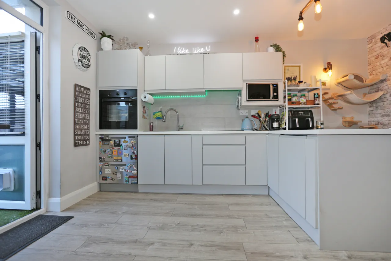 Photo of 8 Allen Park, Shannon, Clare, V14 XW61