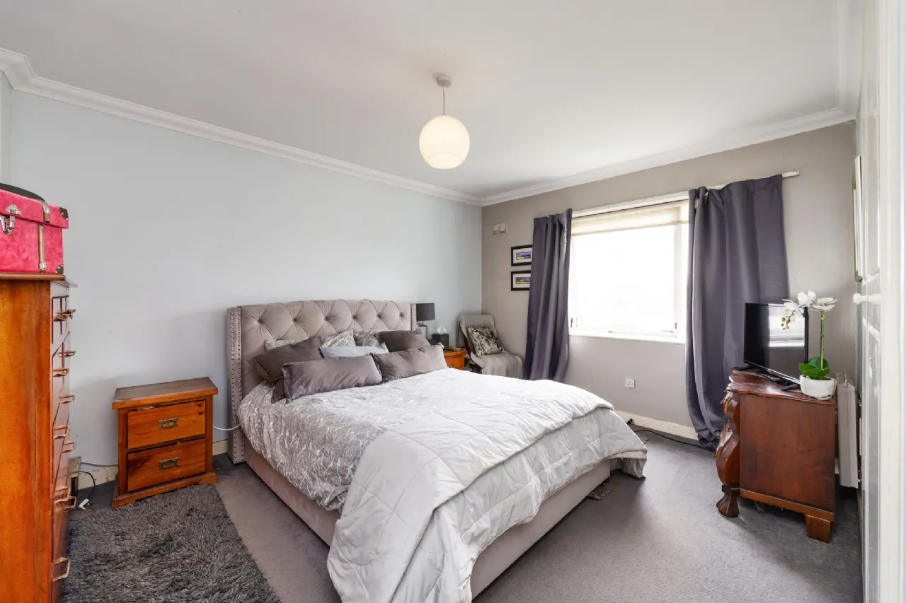 Photo of 23 Mariners Court, Sutton, Dublin 13, D05 XF65