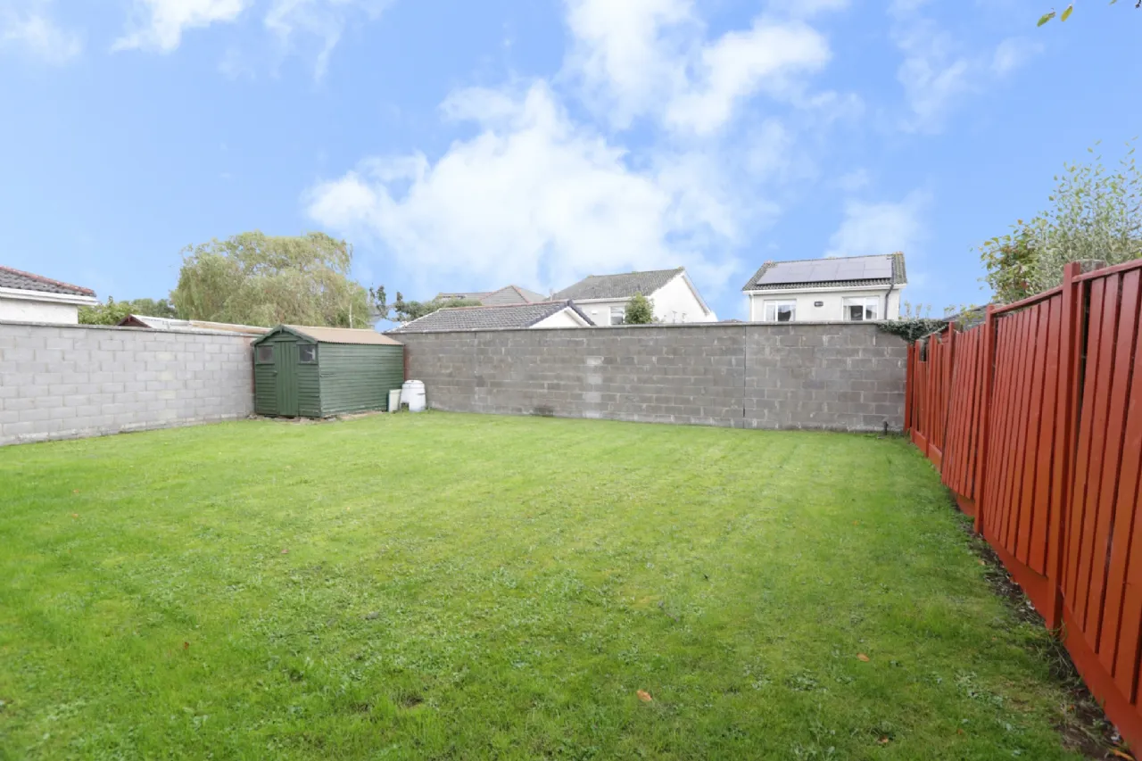 Photo of 11 The Lawn, Sevitt Hall, Bettystown, Co Meath, A92 A0E4