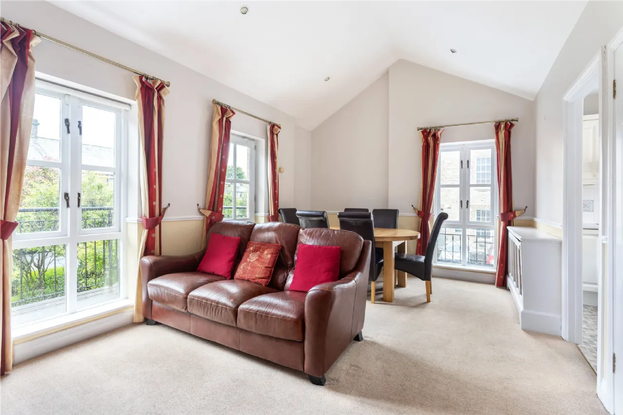 Photo of 17 Haddington Square, Beggars Bush, Ballsbridge, Dublin 4, D04R9V4