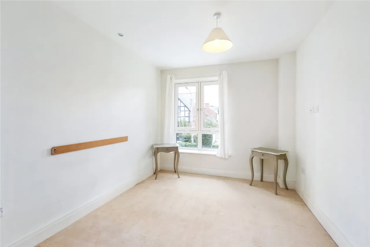 Photo of 76 Shrewsbury Square, Sandymount Avenue, Dublin 4, D04 AE61