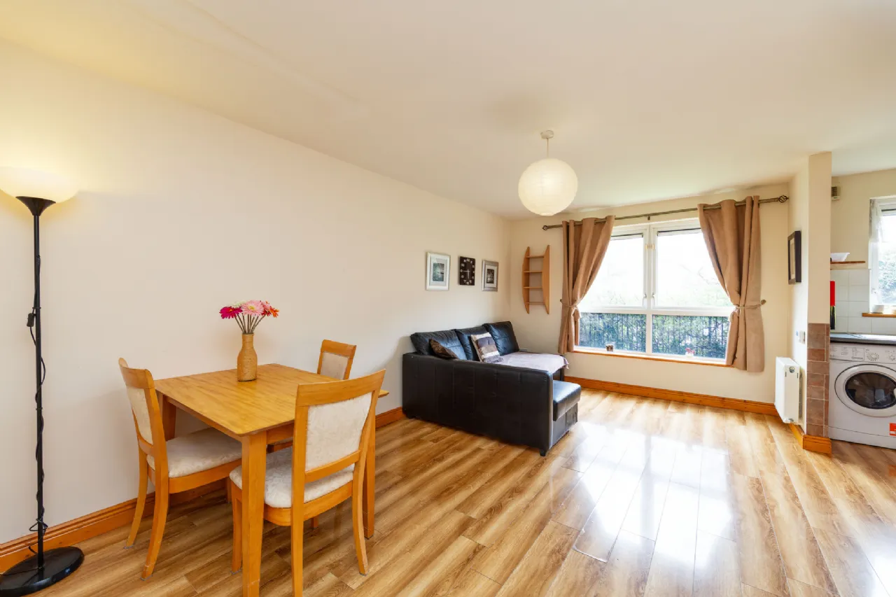 Photo of 102 Geraldstown Woods, Santry, Dublin 9, D09 WY96