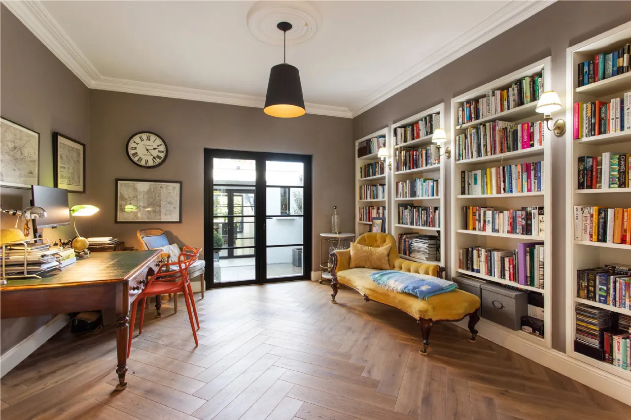 Photo of 22 Shelbourne Road, Ballsbridge, Dublin 4, D04 FR99