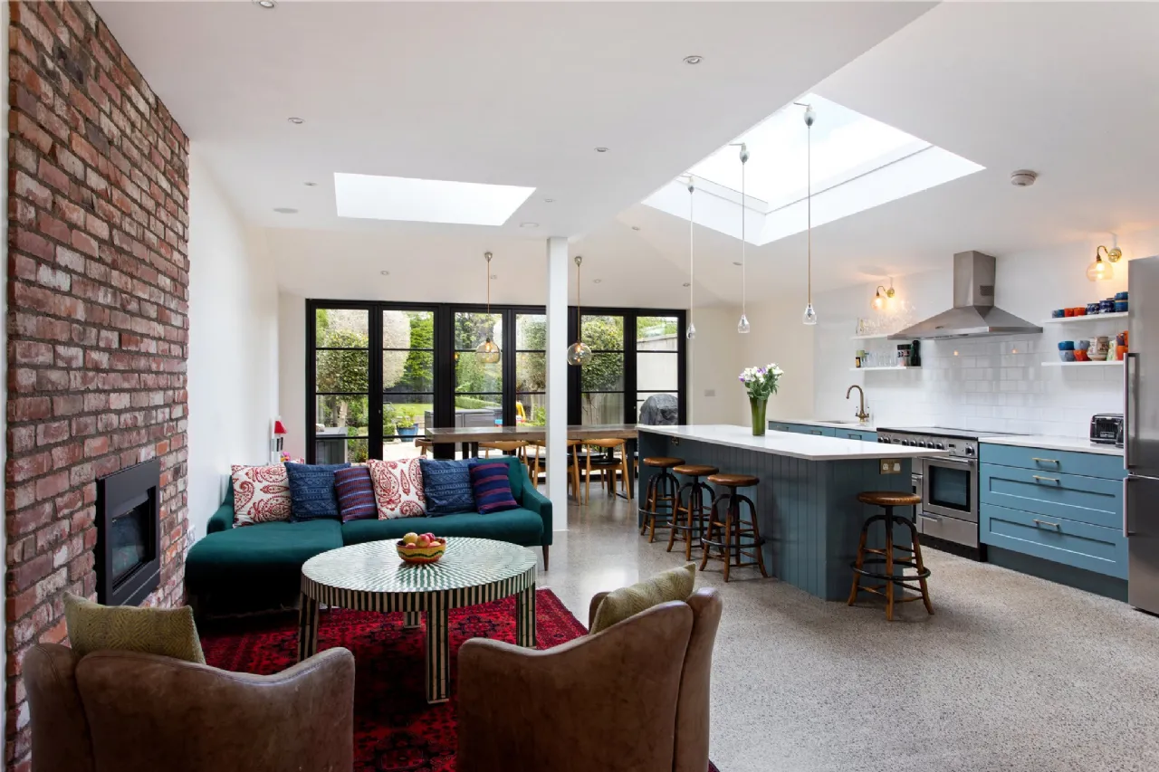 Photo of 22 Shelbourne Road, Ballsbridge, Dublin 4, D04 FR99