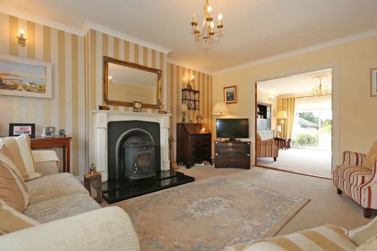 Photo of Ardnahinch, 1 Golf Links Road, Castletroy, Limerick, V94 WK0D