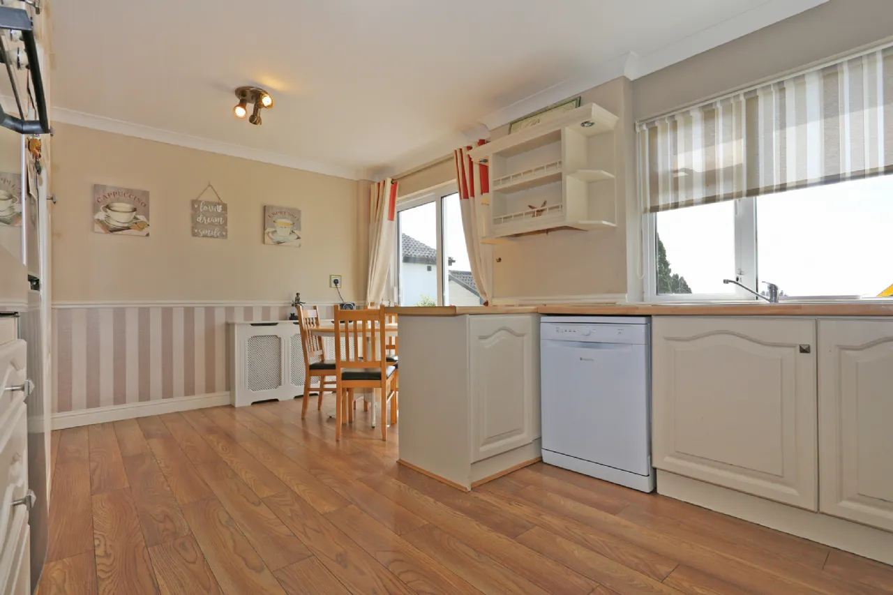 Photo of Ardnahinch, 1 Golf Links Road, Castletroy, Limerick, V94 WK0D