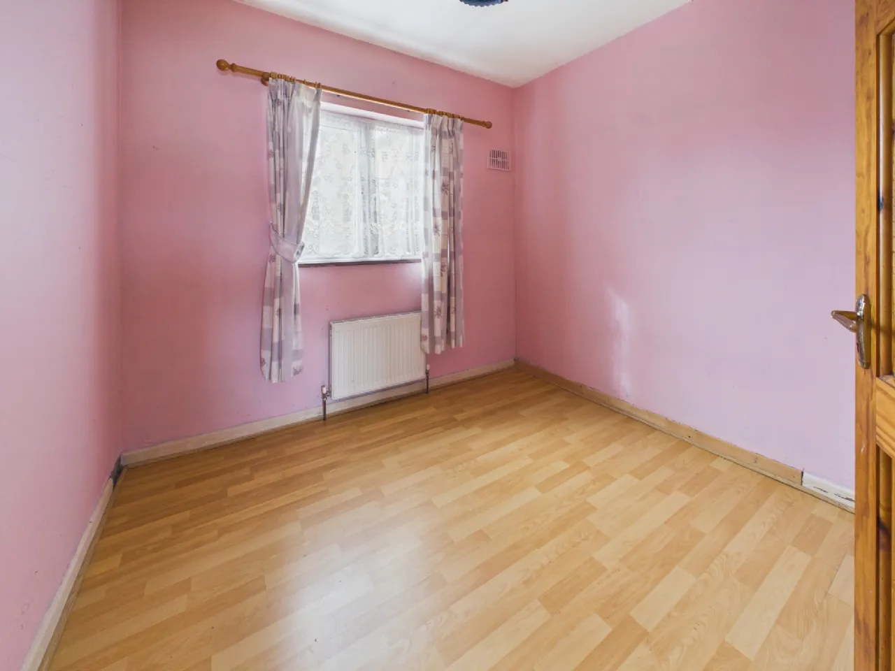 Photo of 25 Towerhill, Borrisokane, Co. Tipperary, E45V402