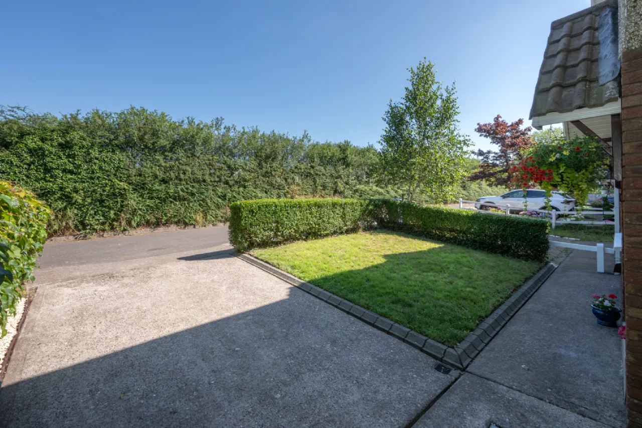 Photo of 50 The Willows, Classes Lake, Ovens, Cork, P31A168