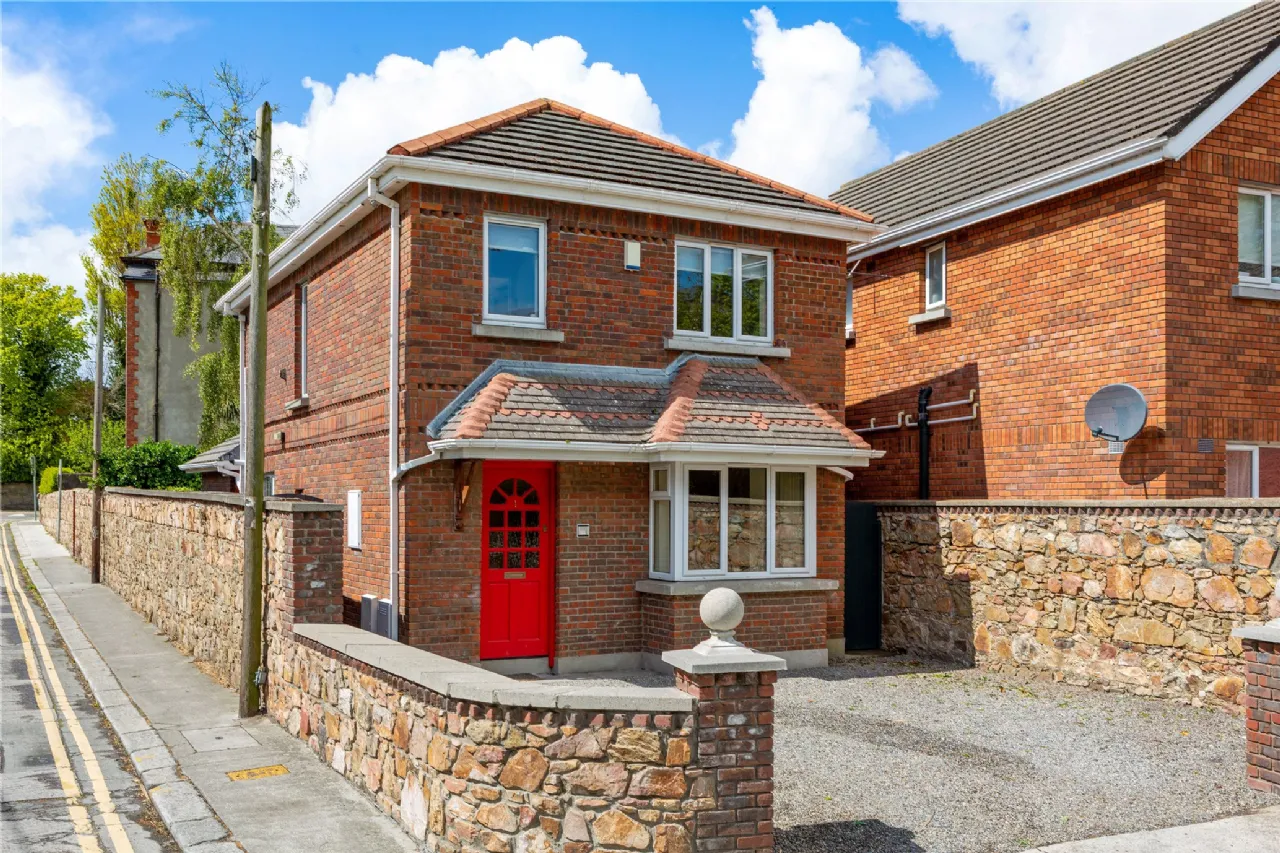 Photo of 1 Victoria Mews, Victoria Avenue, Bray, Co. Wicklow, A98 X361
